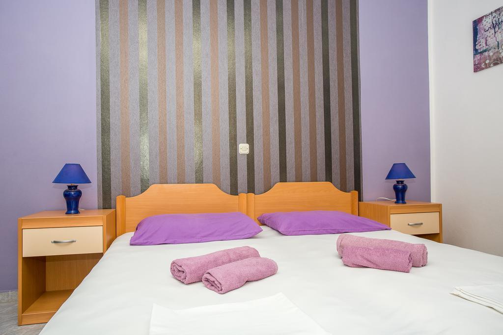 Olivista Croatia Apartments Njivice Exterior photo